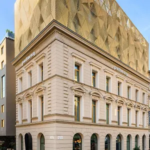 Pullman 5*, Budapest Ungheria