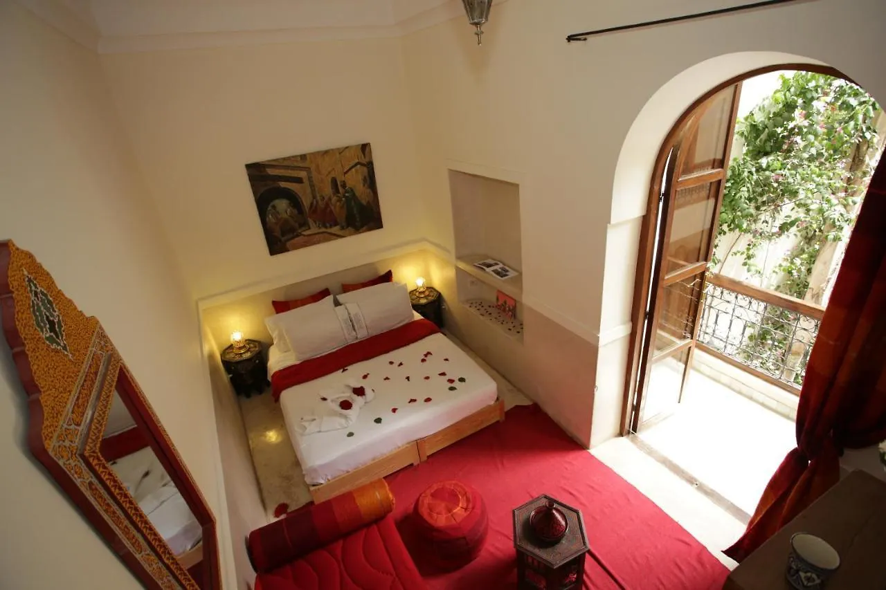 Riad White Flowers Marrakesch